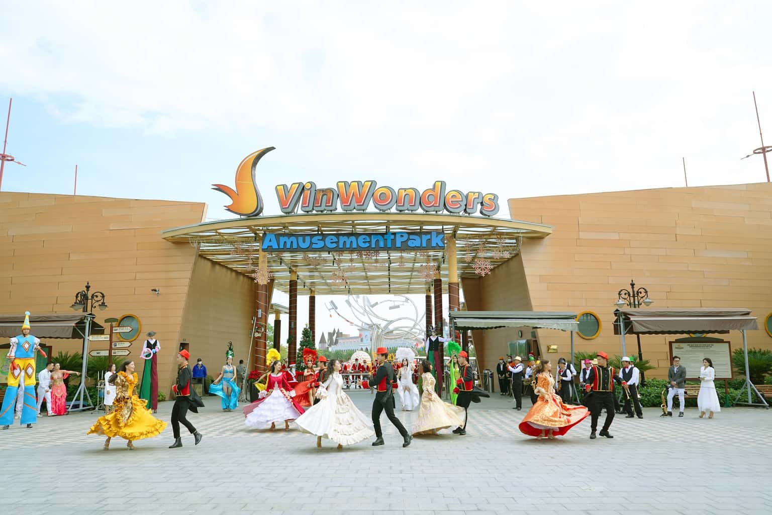 justfly vinwonders nam hoi an