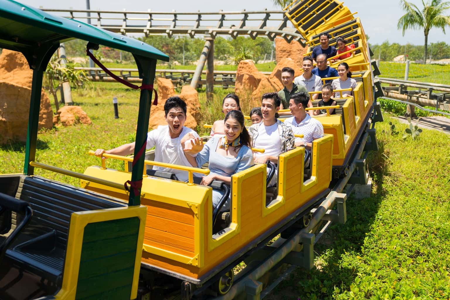 justfly vinwonders nam hoi an