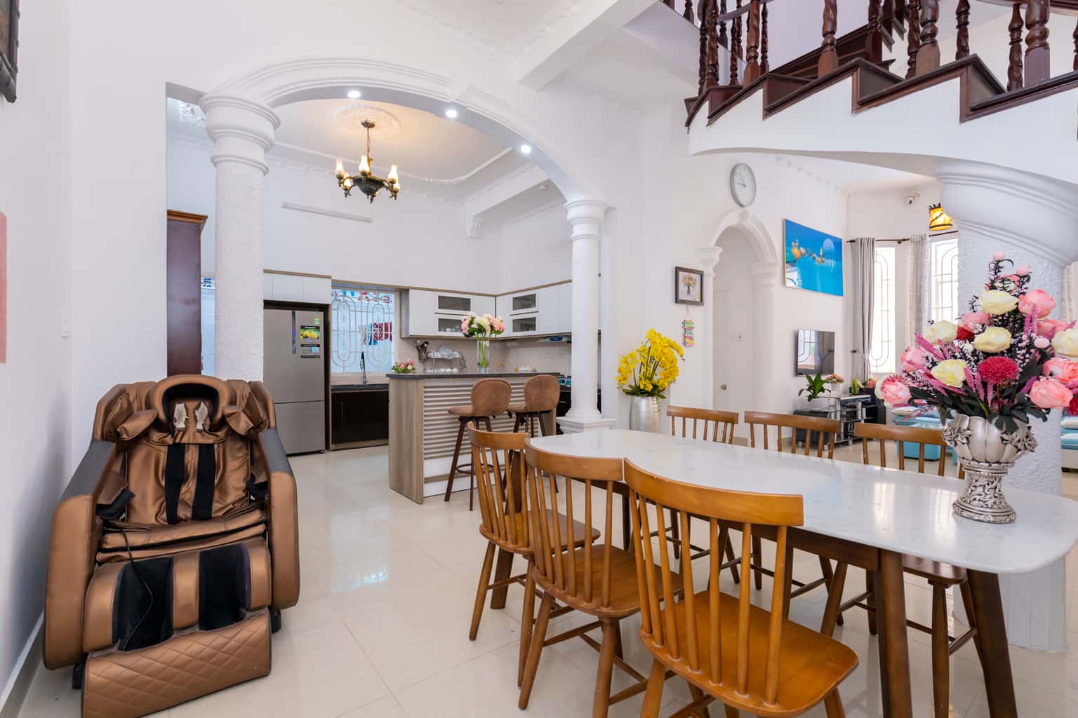 White Castle Villa，Vũng Tàu Lạc Long Quân 街 6A 号 — 照片 4