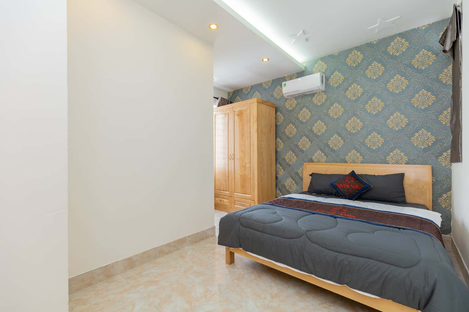 f8 thai van lung vung tau 