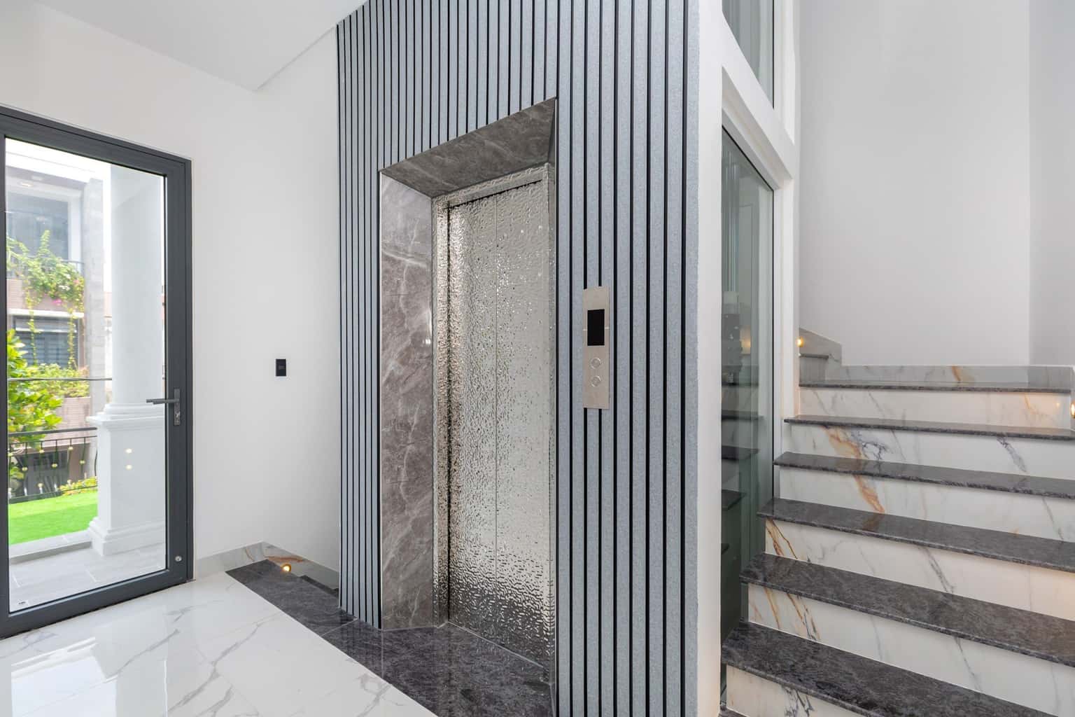 Elevator