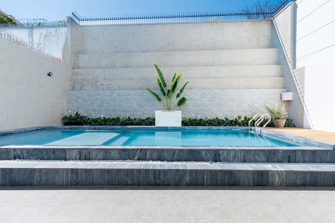 Bể bơi riêng 50m2 