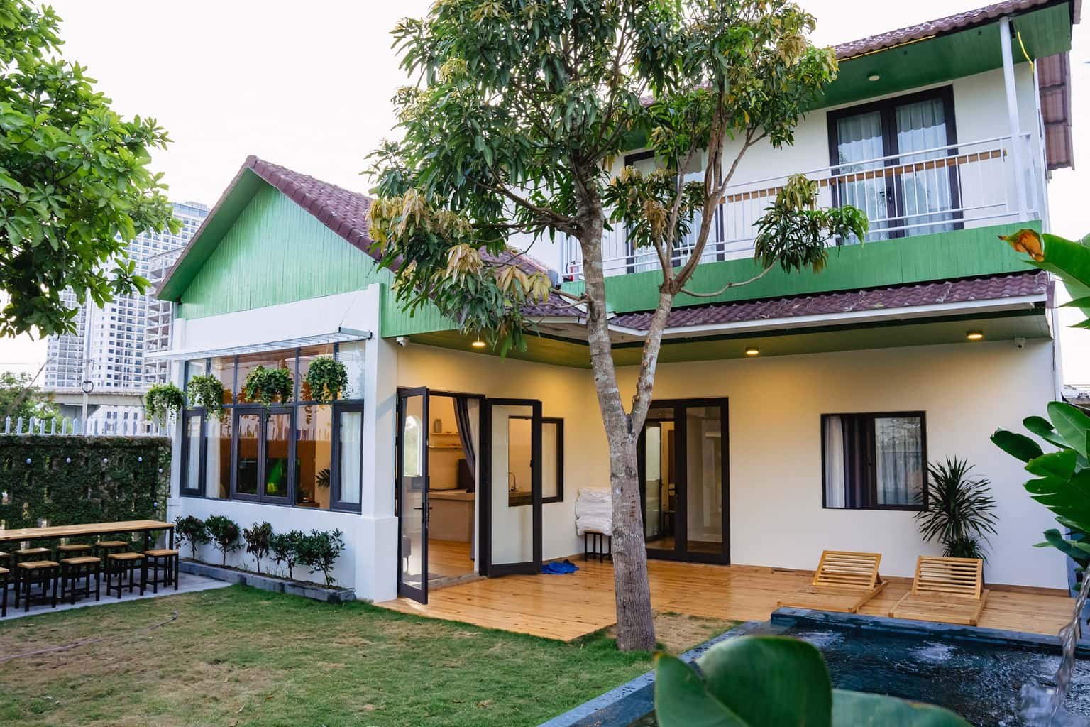 100 Nguyễn Đình Hoàn, Đà Nẵng — photo 1