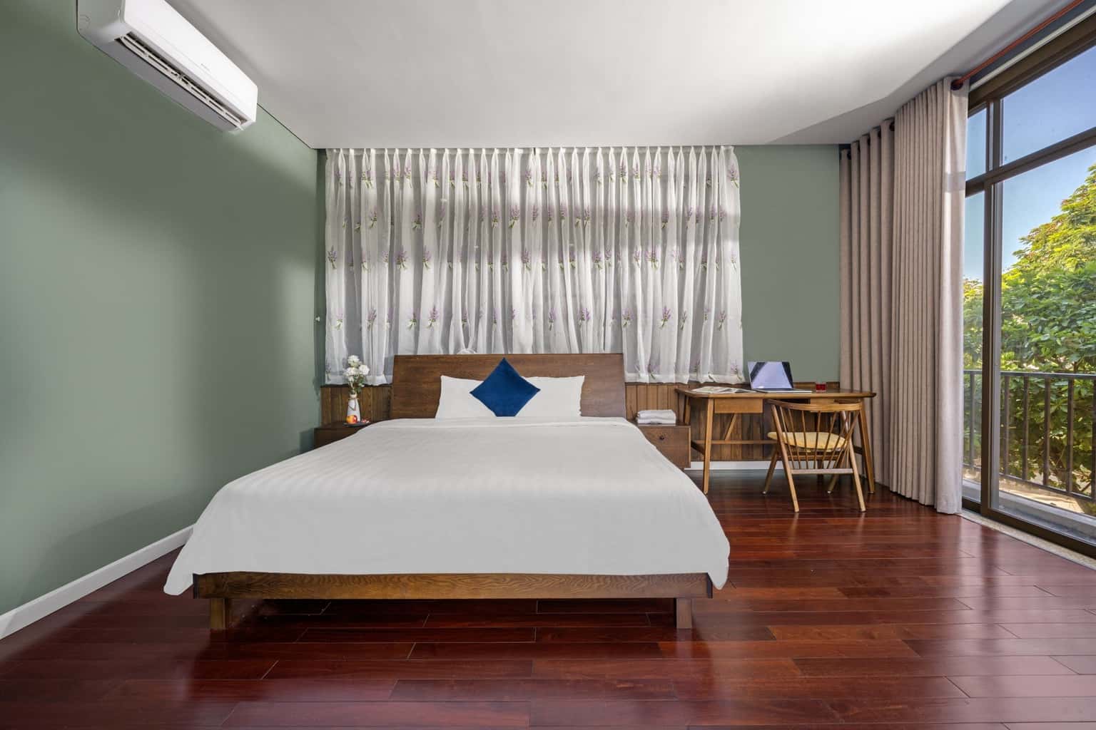 justfly khanh villa 6 56 58 duong tu giang da nang
