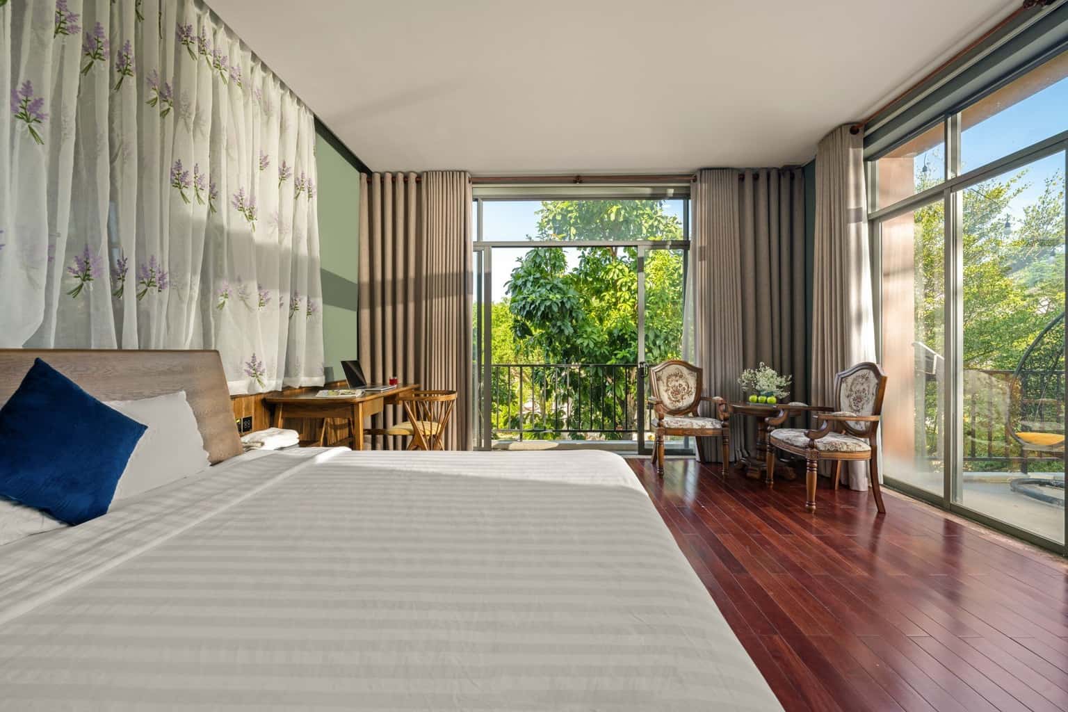 justfly khanh villa 6 56 58 duong tu giang da nang