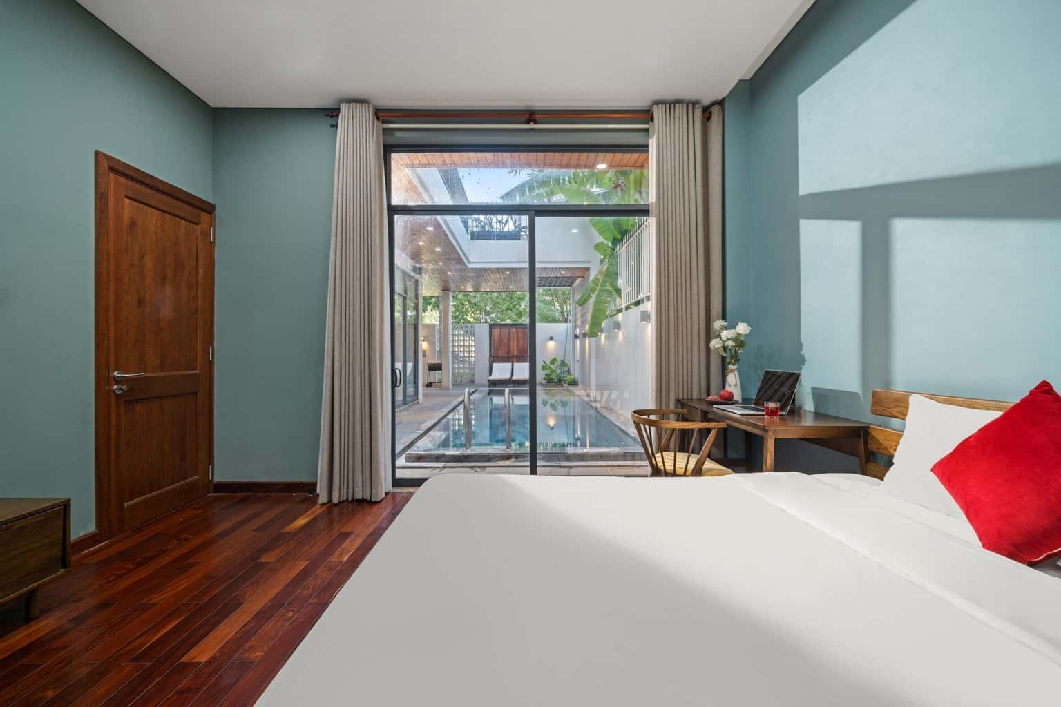 justfly khanh villa 6 56 58 duong tu giang da nang