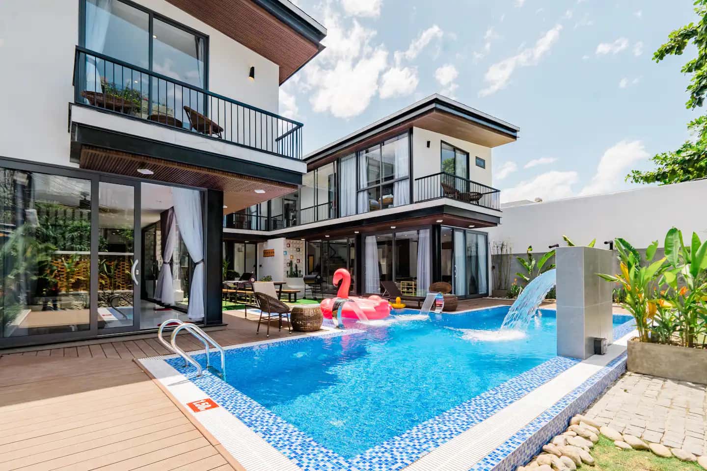justfly amy luxury villa 26 luu quang thuan da nang