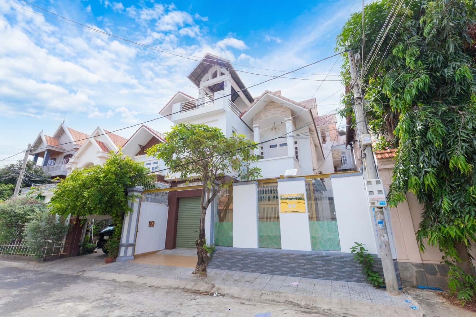 头顿Lạc Long Quân街8F别墅 — 照片 6
