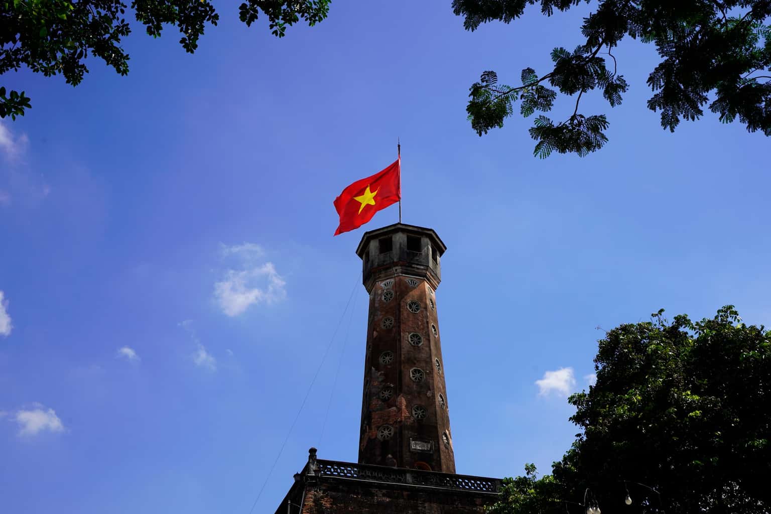 Cột cờ Hà Nội — ảnh 5