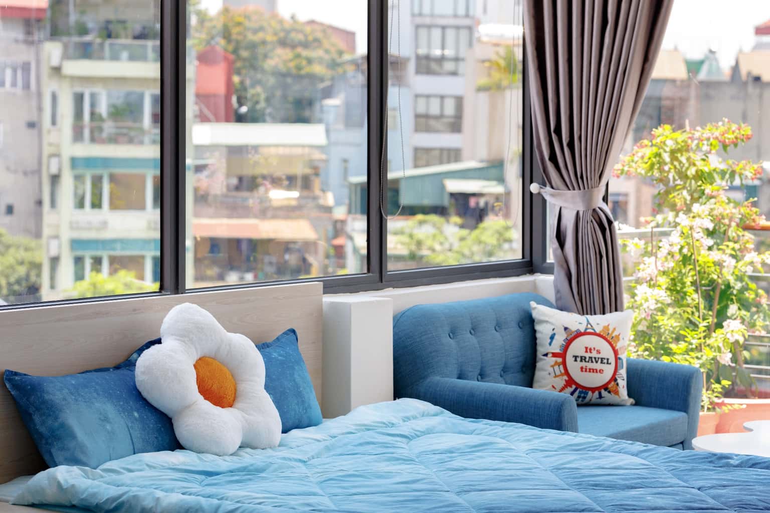 Aki Apartment - KatHome In Town - View Hồ Tây — ảnh 10