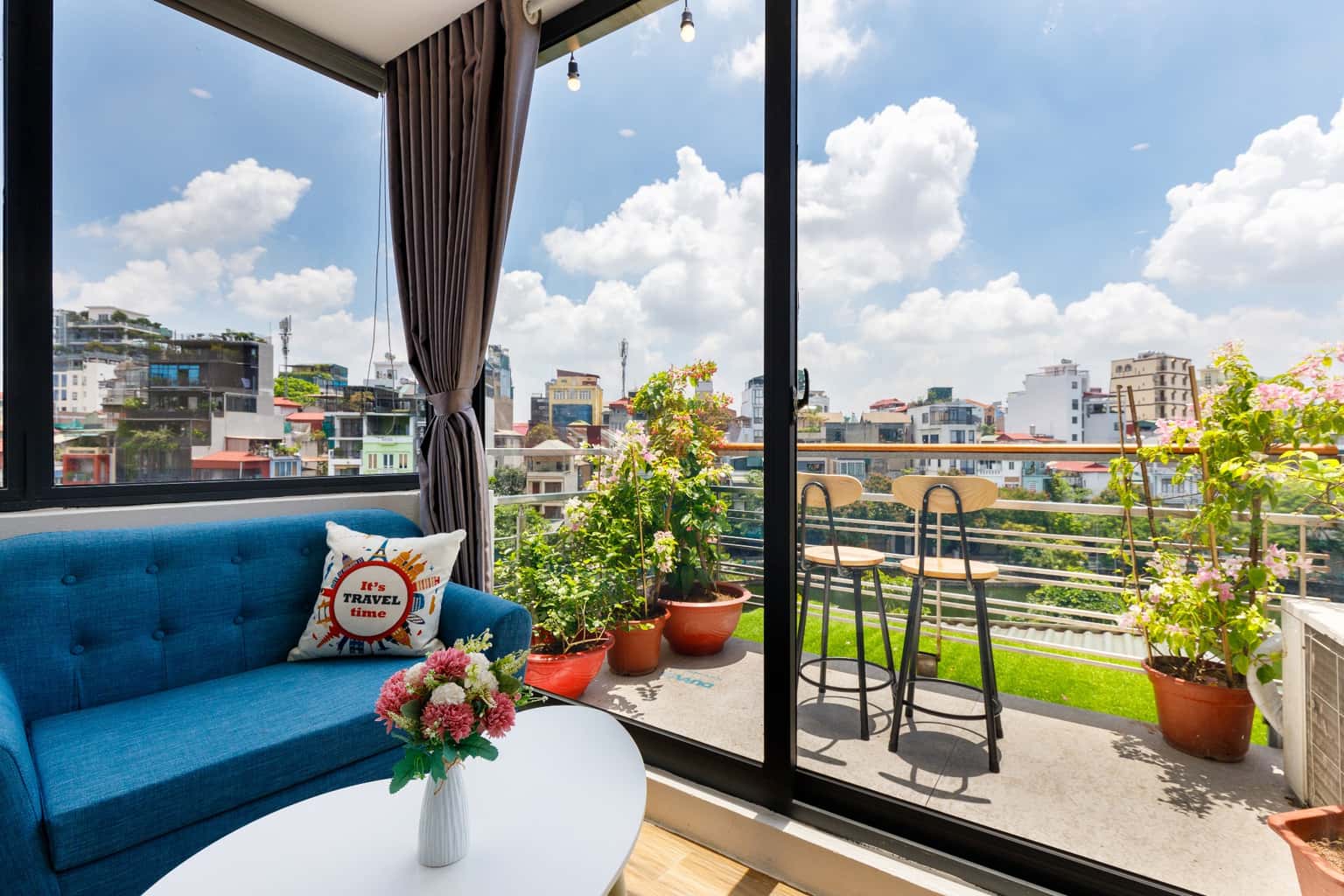 Aki Apartment - KatHome In Town - View Hồ Tây — ảnh 3