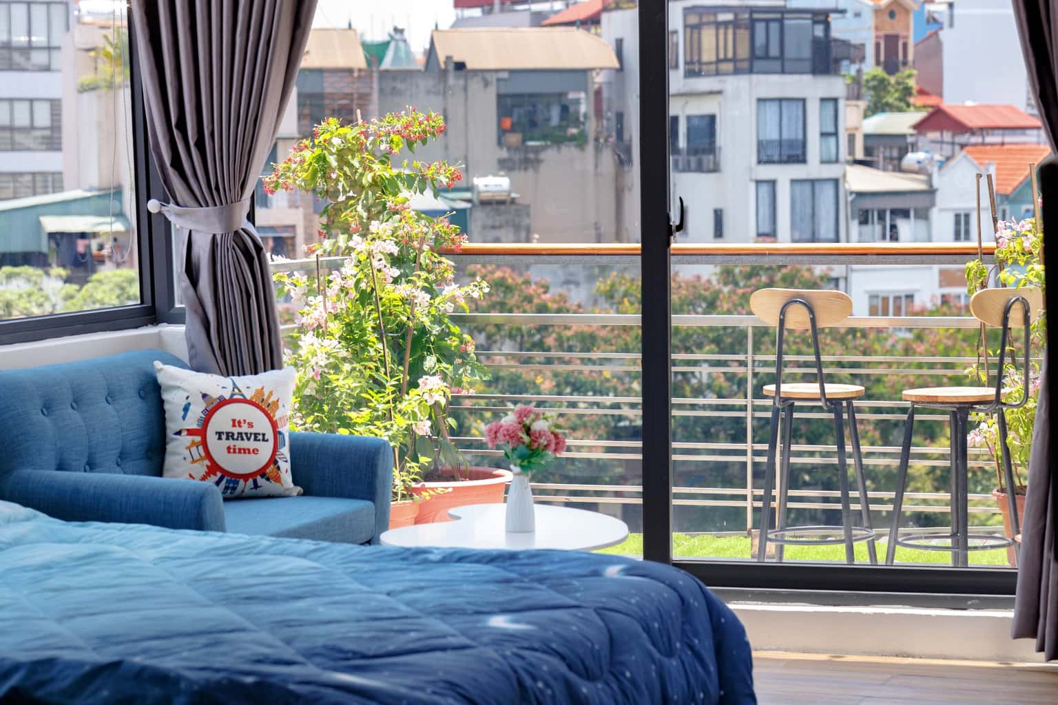 Aki Apartment - KatHome In Town - View Hồ Tây — ảnh 12