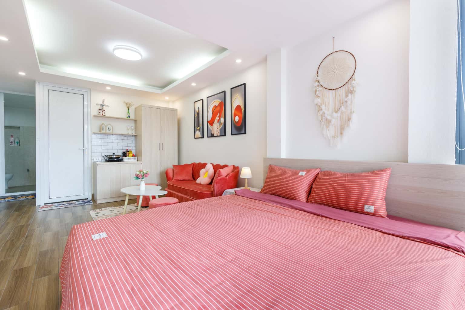 Hime Apartment - KatHome In Town - View Hồ Tây — photo 2