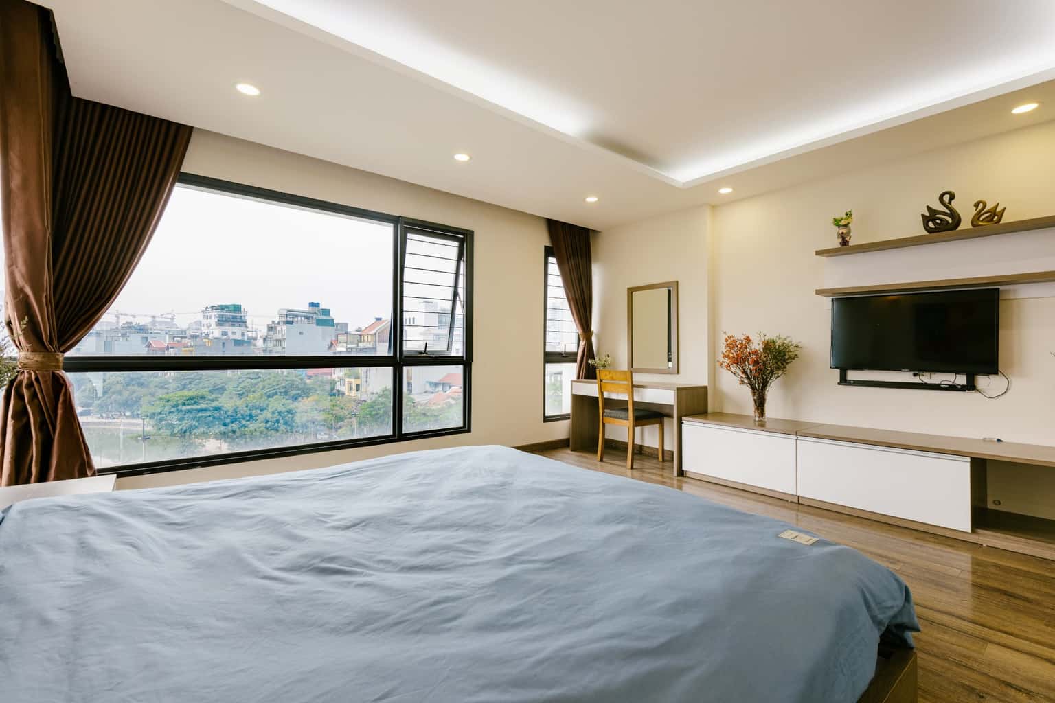 Hoshi Apartment - KatHome In Town (View Hồ), Tây Hồ — photo 8