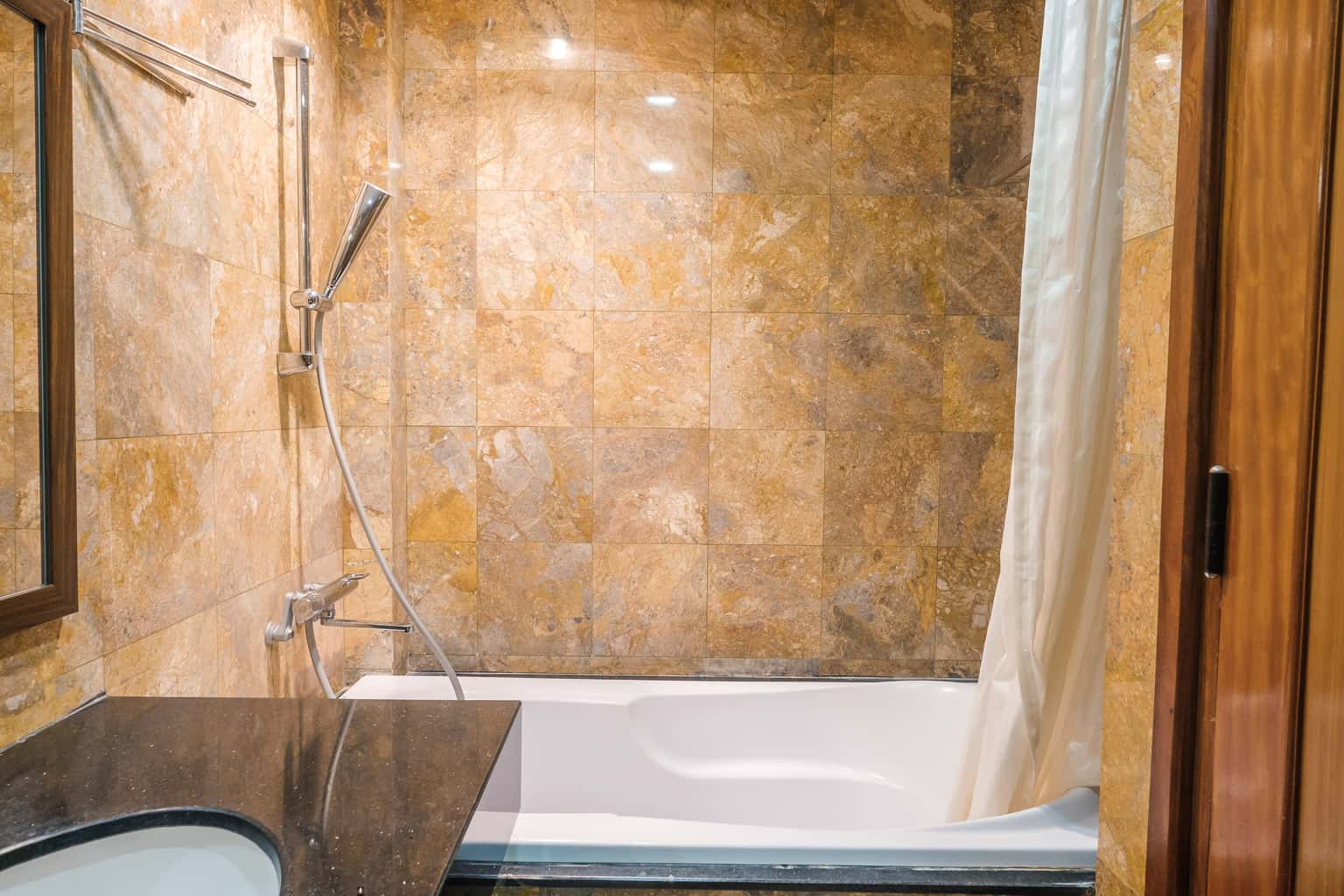 Apartment 201 - Nine Housing (A10/19/535 Kim Mã), Ba Đình — photo 5