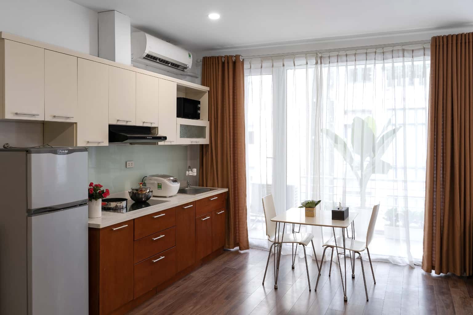 Nesta Serviced Apartment - 501 Bùi Thị Xuân, Hai Bà Trưng — photo 3