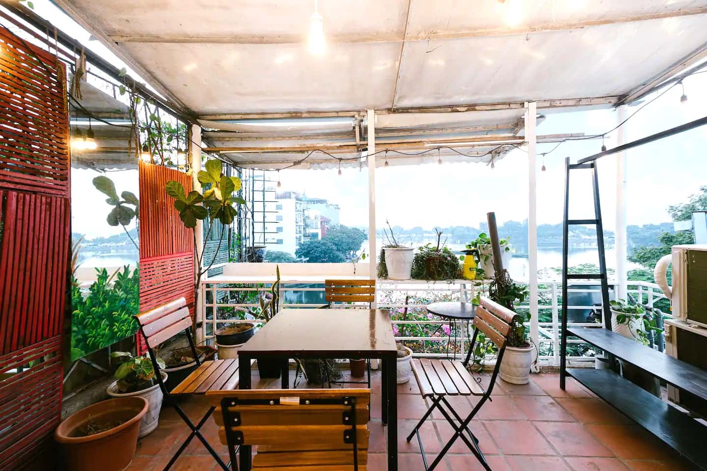 justfly tb2 truc bach ba dinh ha noi