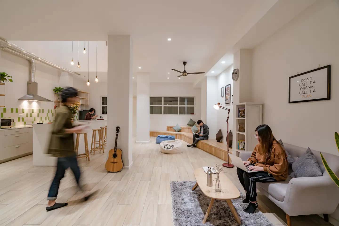 justfly 202 wecozy tong duy tan hoan kiem ha noi