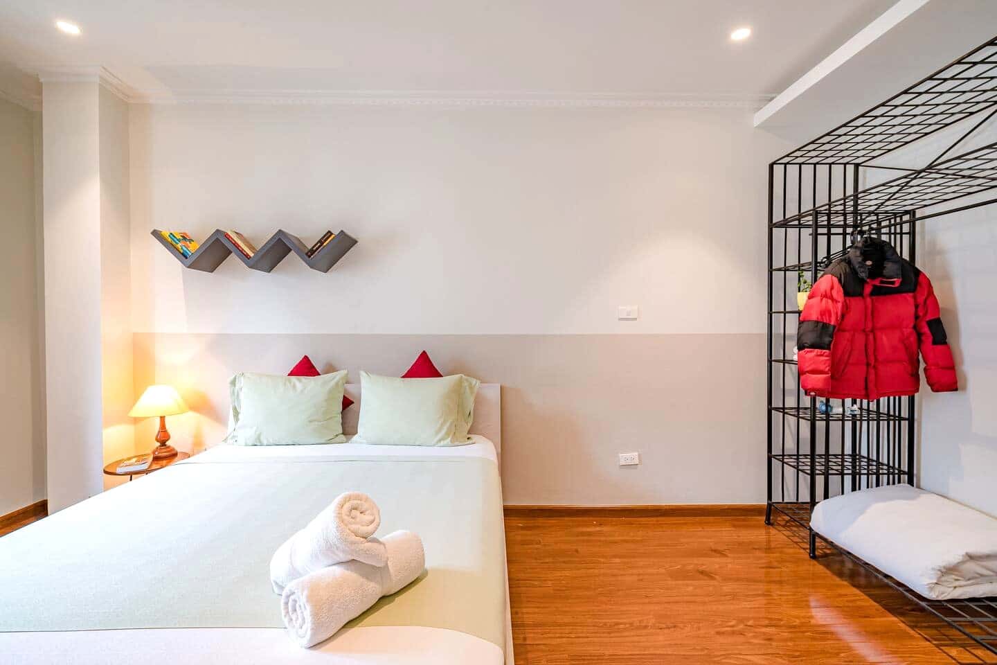 WECOZY - 302 Tống Duy Tân, Hoàn Kiếm — photo 4