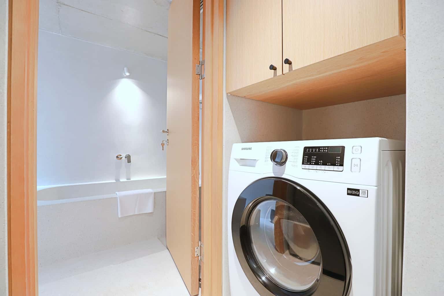 Casa Amarilla Boutique Apartment - A3 Lê Đại Hành, Hai Bà Trưng — ảnh 6