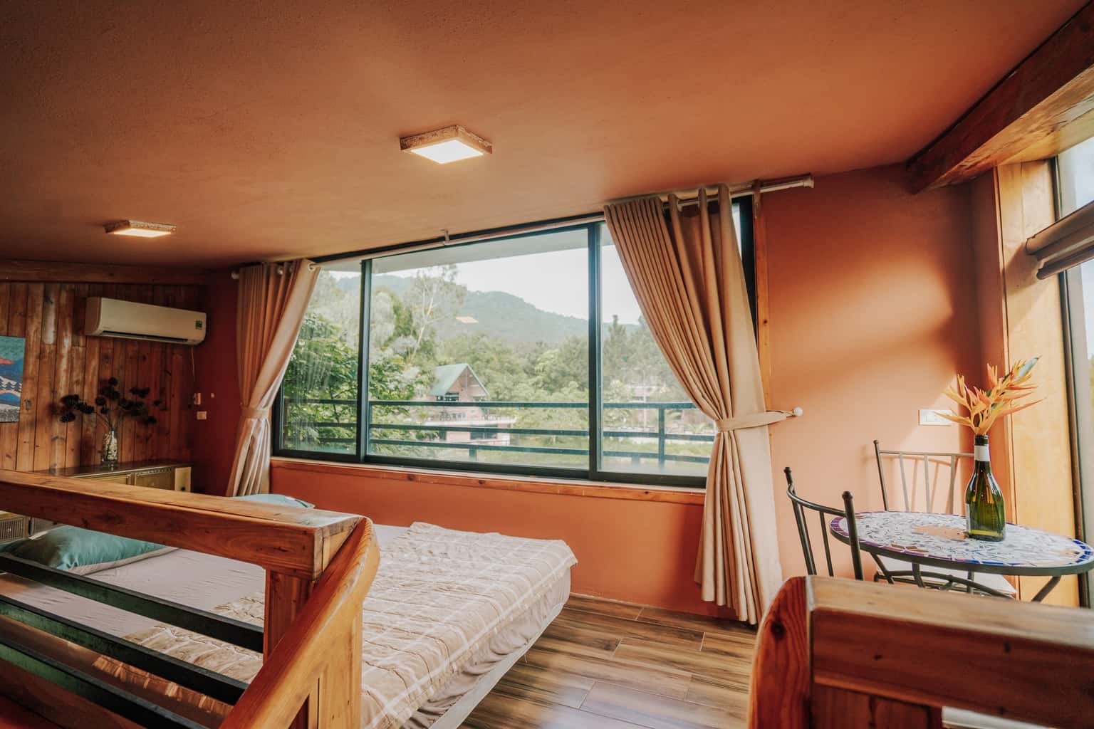 Nhà Bên Hồ (U Lesa Retreat) tại Lâm Trường, Sóc Sơn — ảnh 18