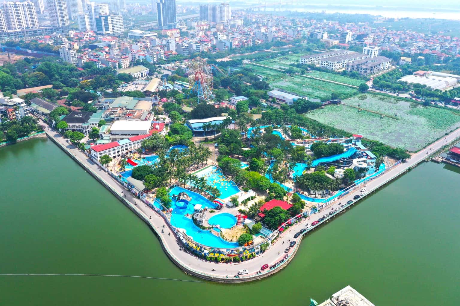 justfly cong vien nuoc ho tay hanoi