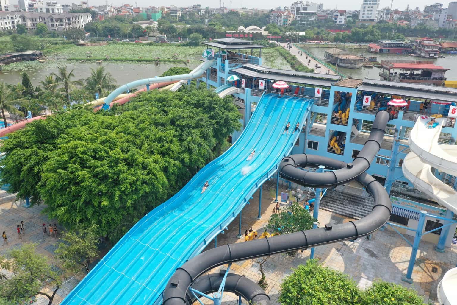 justfly cong vien nuoc ho tay hanoi