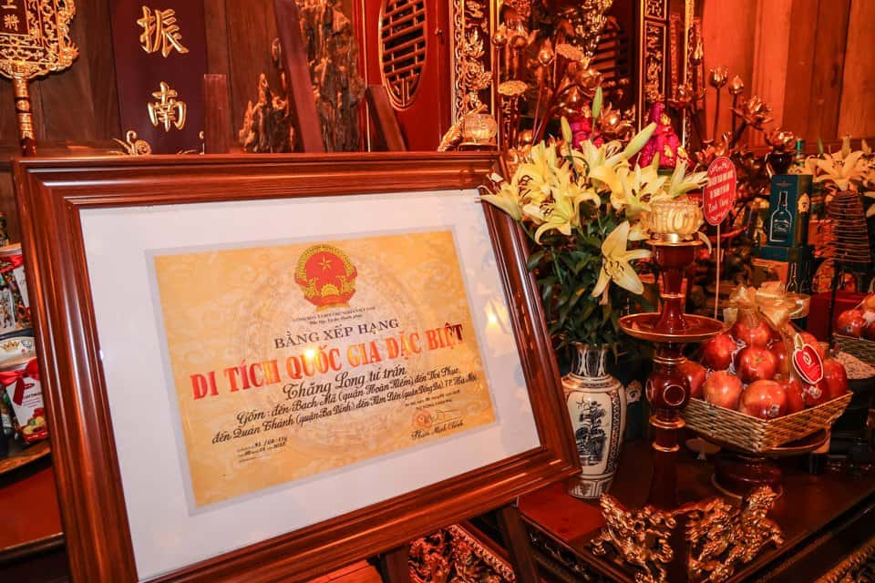 justfly den bach ma hanoi