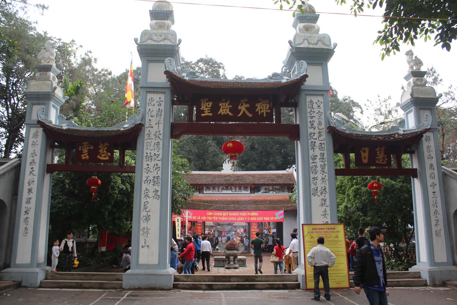 justfly chua lang hanoi