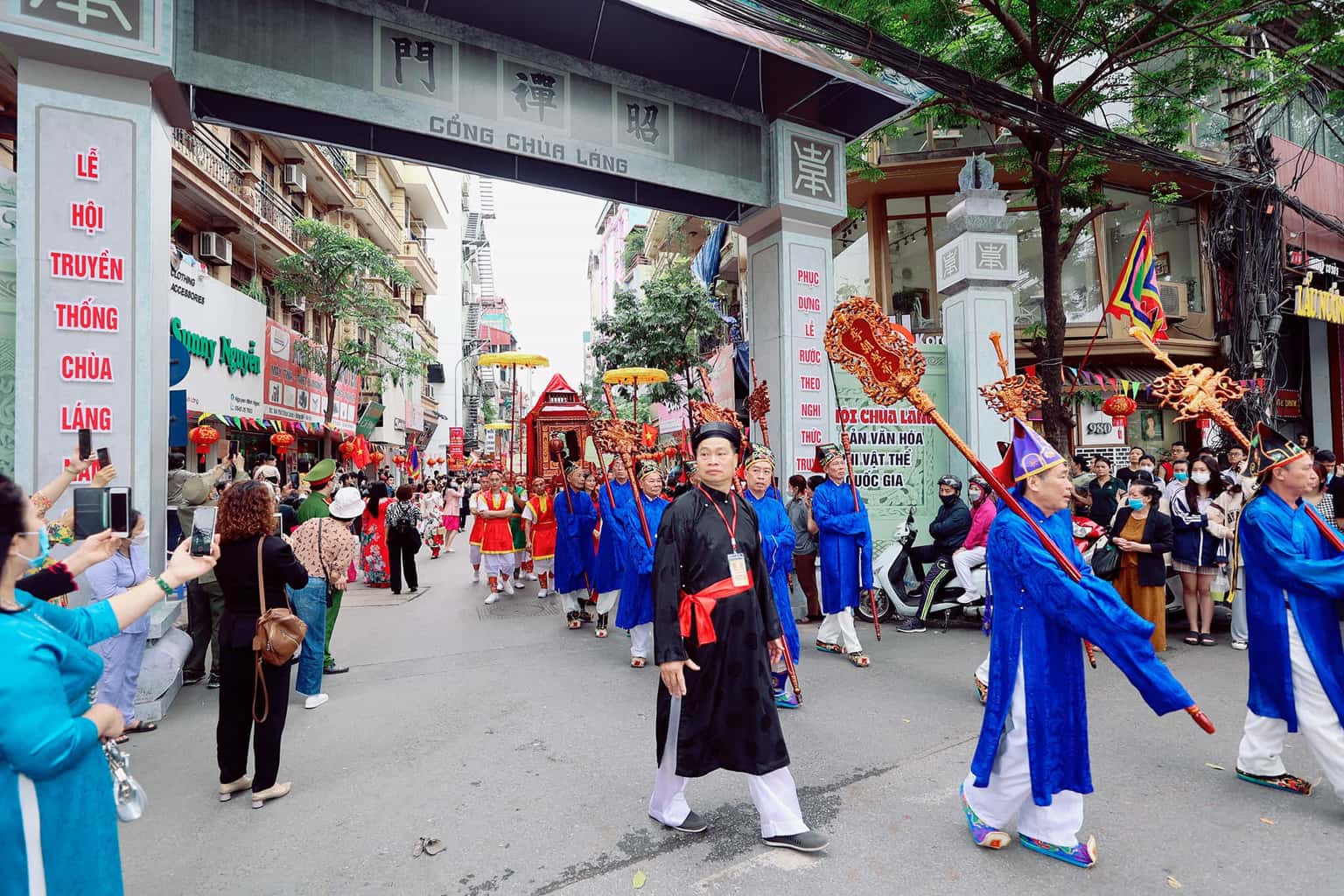 justfly chua lang hanoi