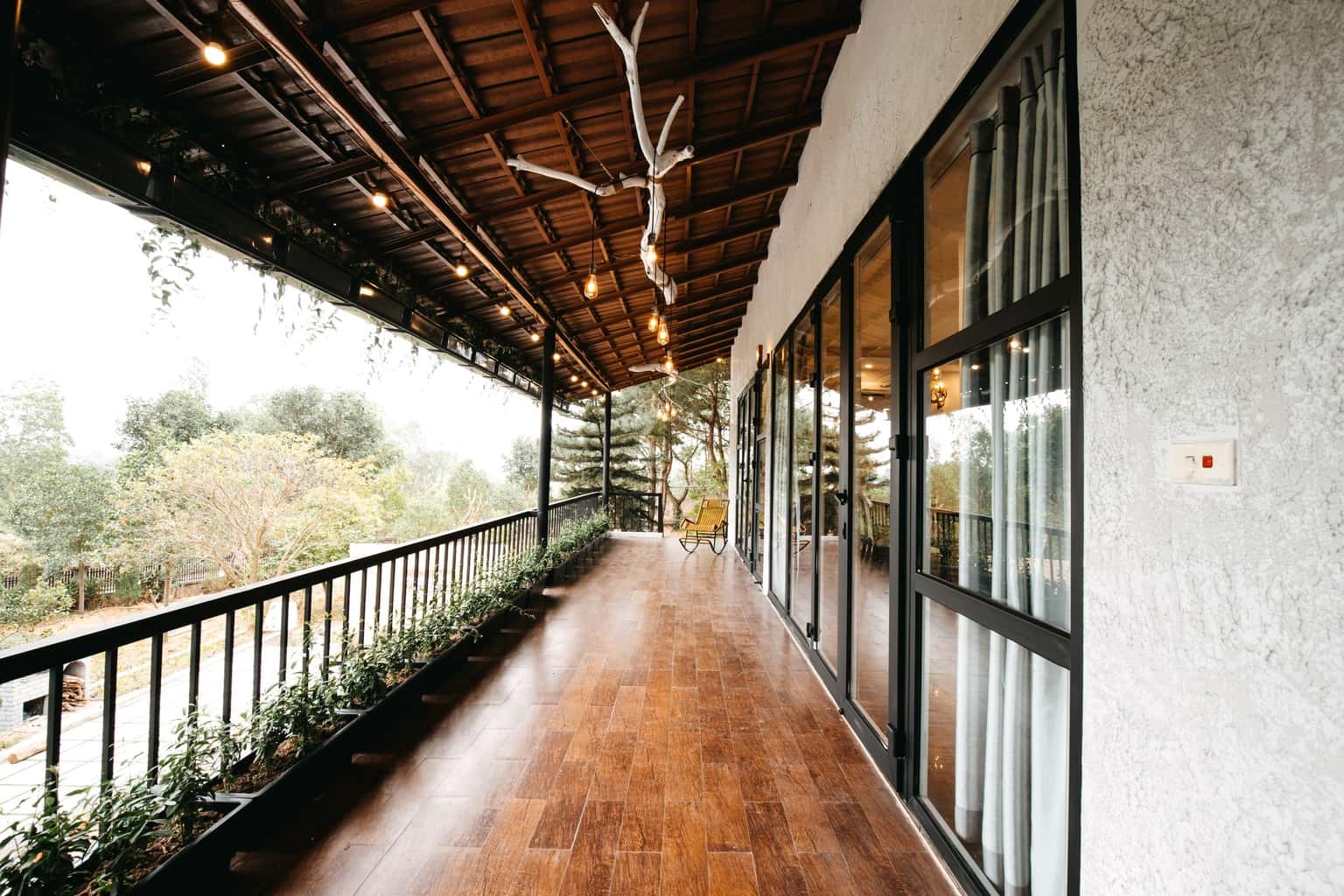 山丘上的小屋，Sóc Sơn () — 照片 23