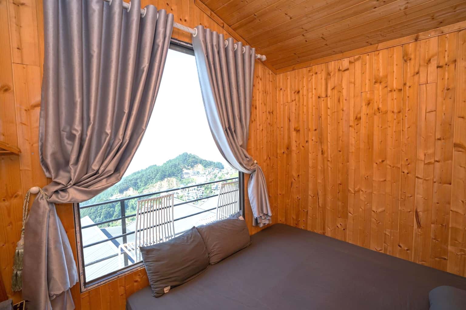 Nhà Trăng 2 (90s Homestay), Tam Đảo — ảnh 4