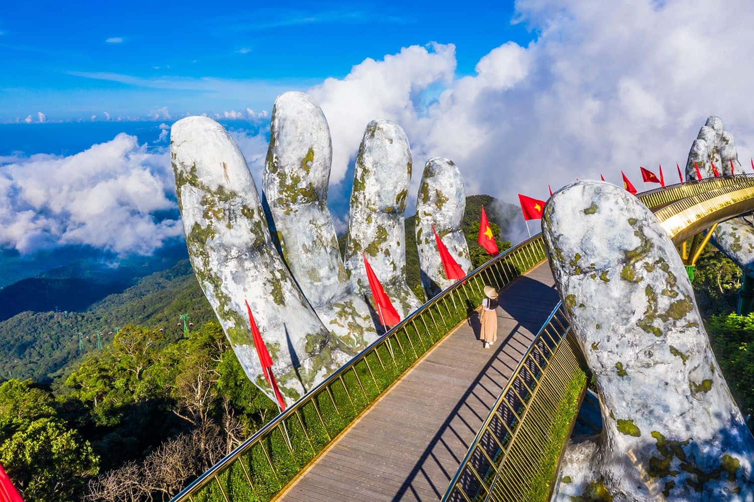 justfly cau vang da nang