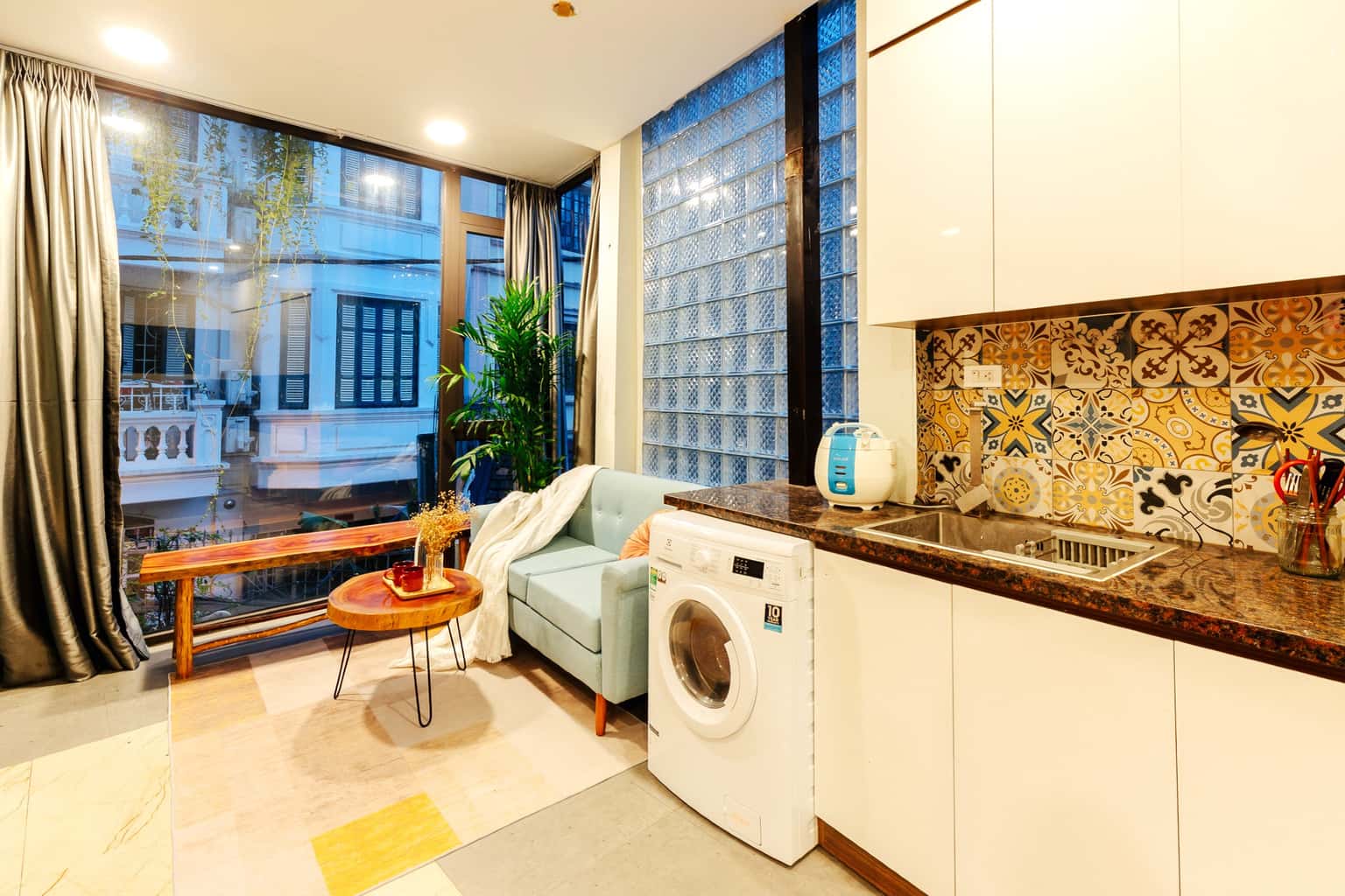 Shared washer and dryer