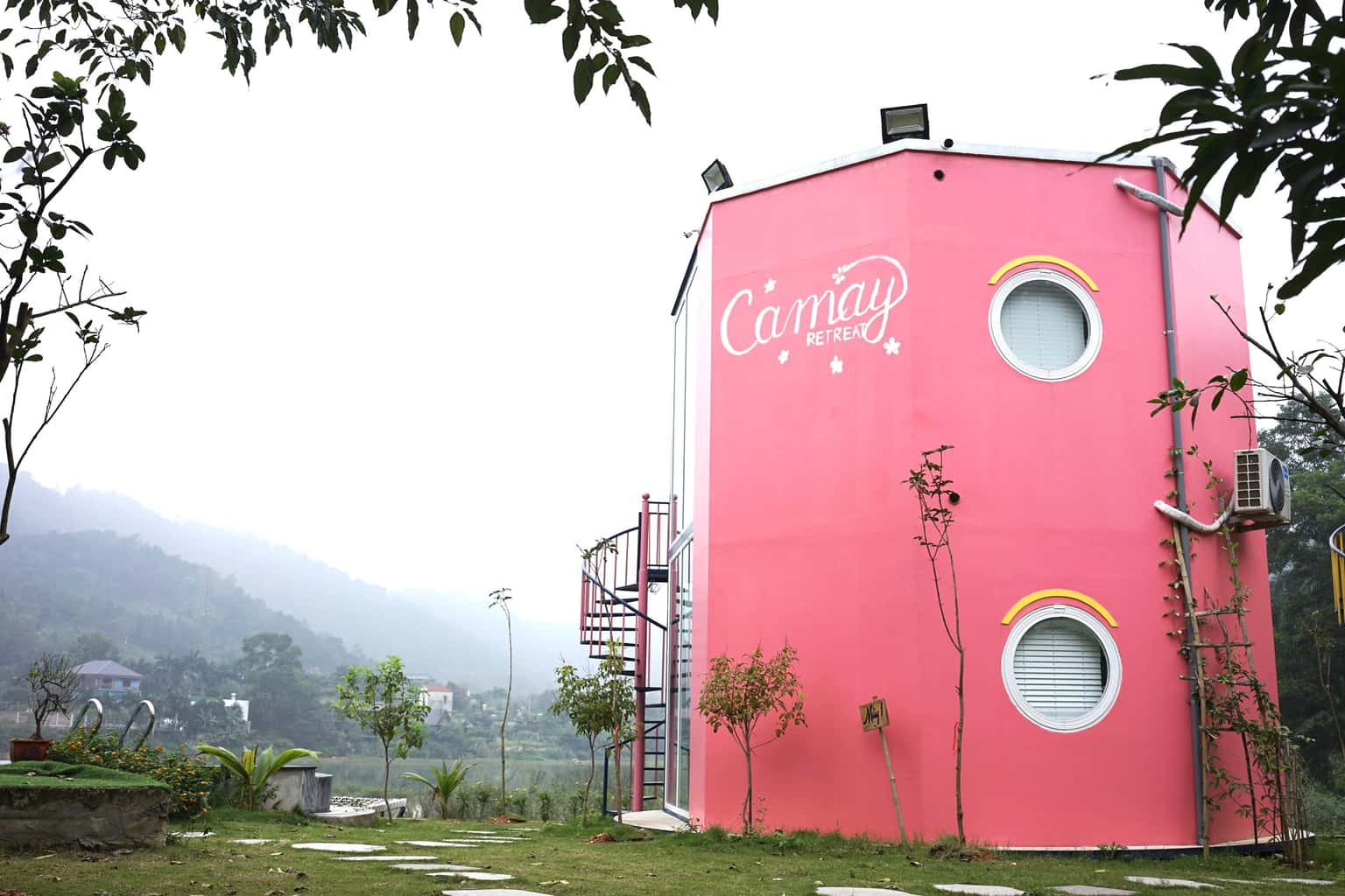 Pink Cloud Floor 2 (Camay Retreat) at Đồng Đò Lake, Sóc Sơn — photo 3