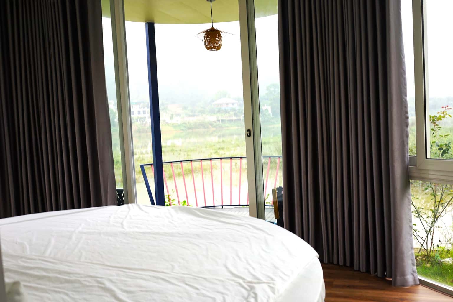 Pink Cloud Floor 2 (Camay Retreat) at Đồng Đò Lake, Sóc Sơn — photo 23