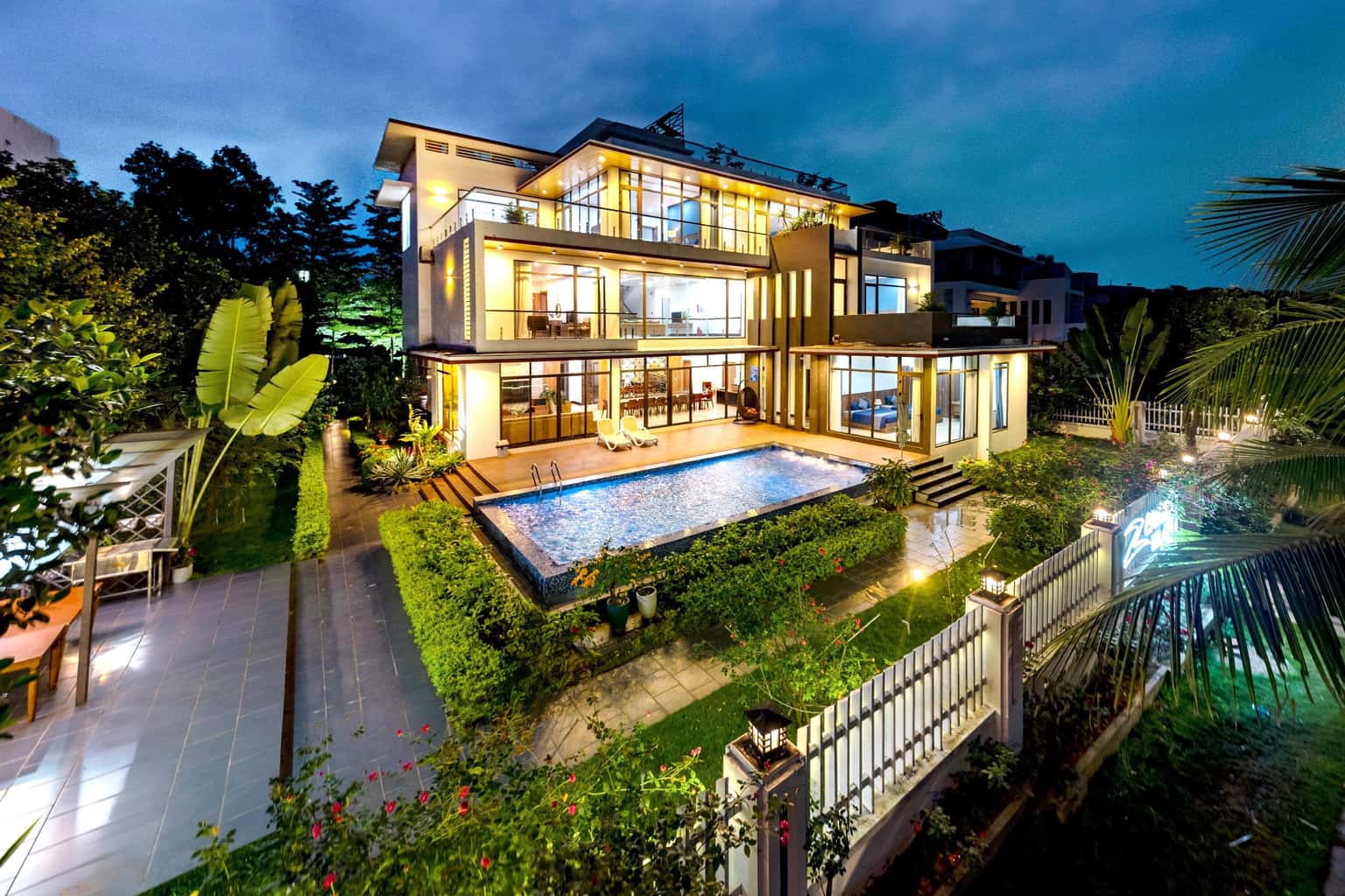 Zenna Villa – Tuần Châu, Hạ Long — photo 1