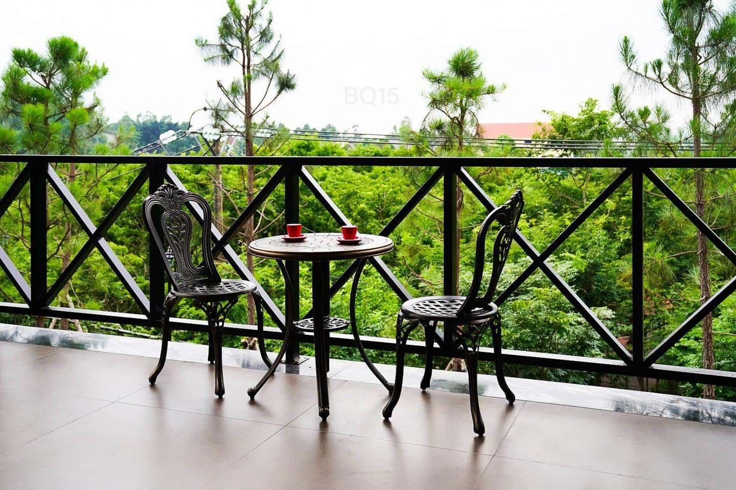 Bàn trà ban công