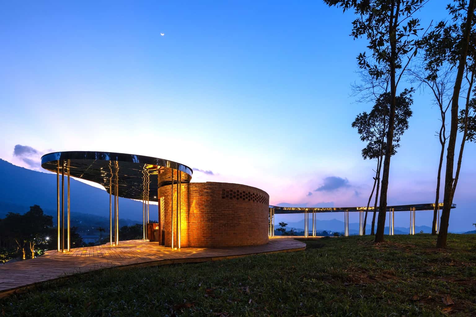 justfly hillside quin hill retreat thach that ha noi