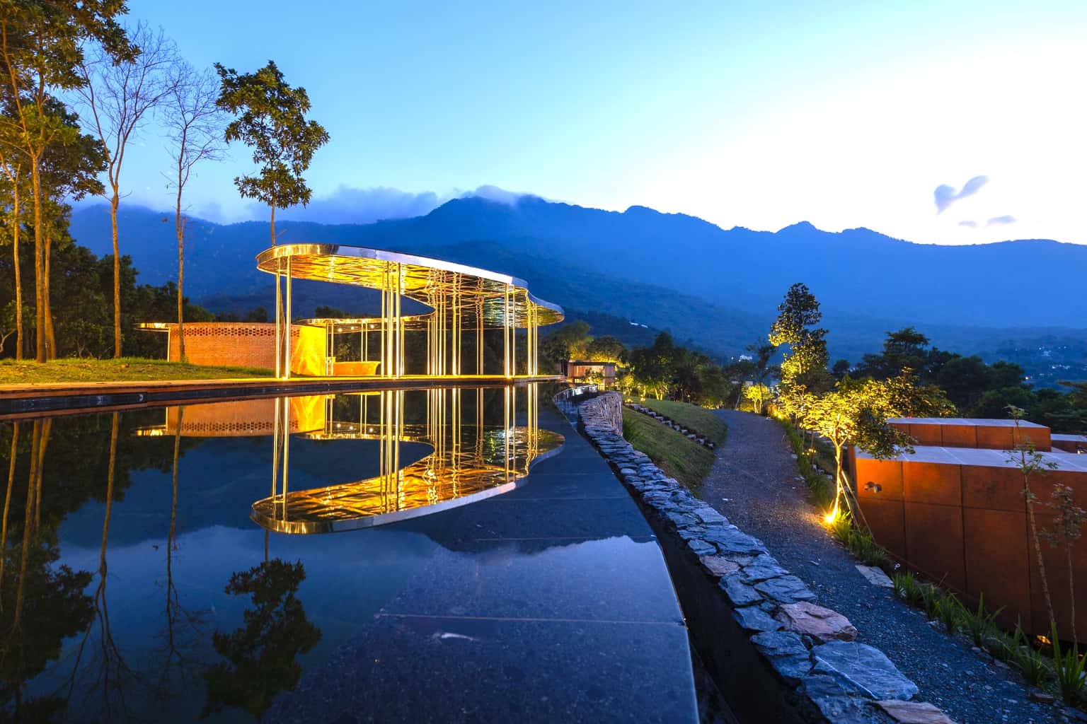justfly hillside quin hill retreat thach that ha noi