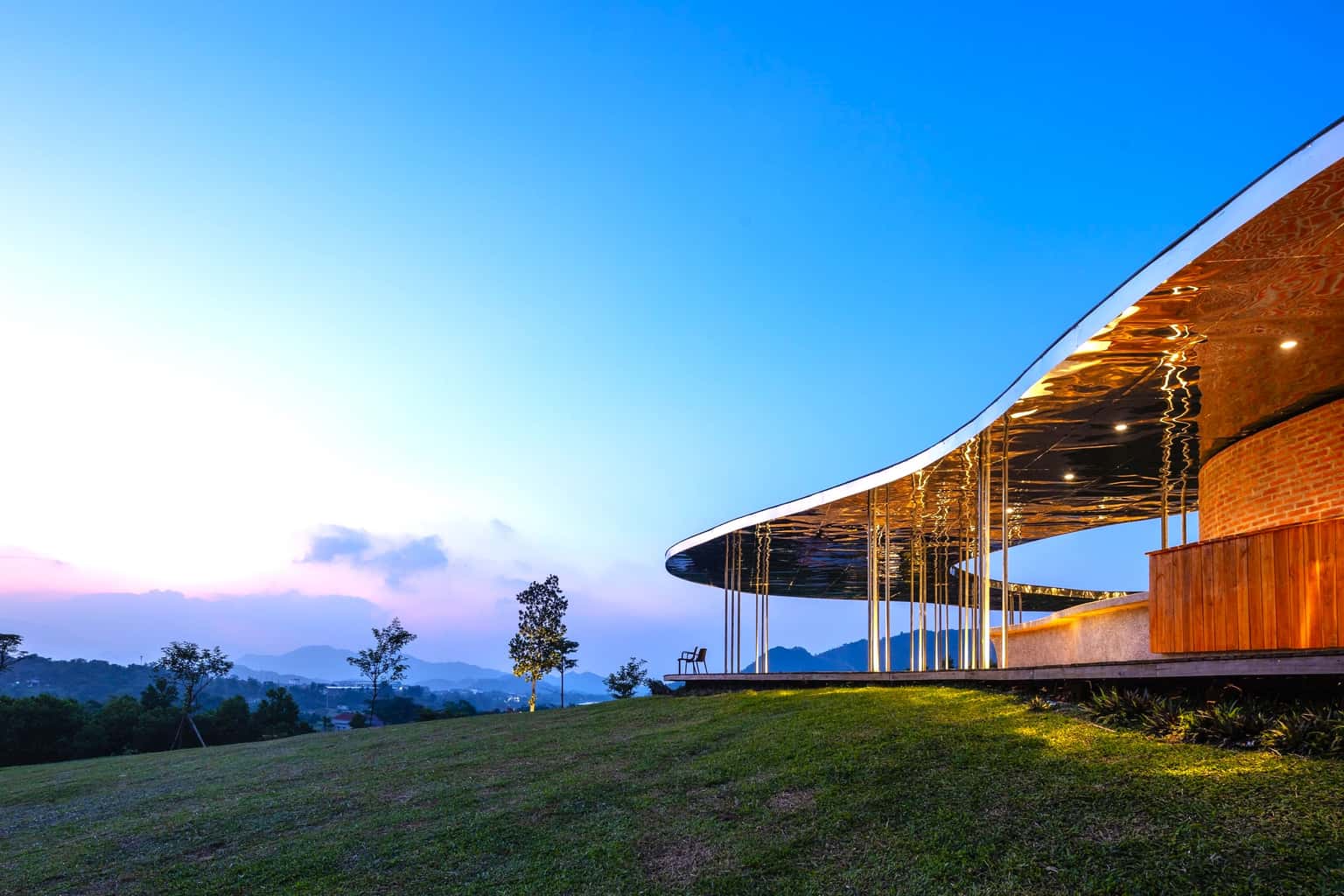 justfly hillside quin hill retreat thach that ha noi