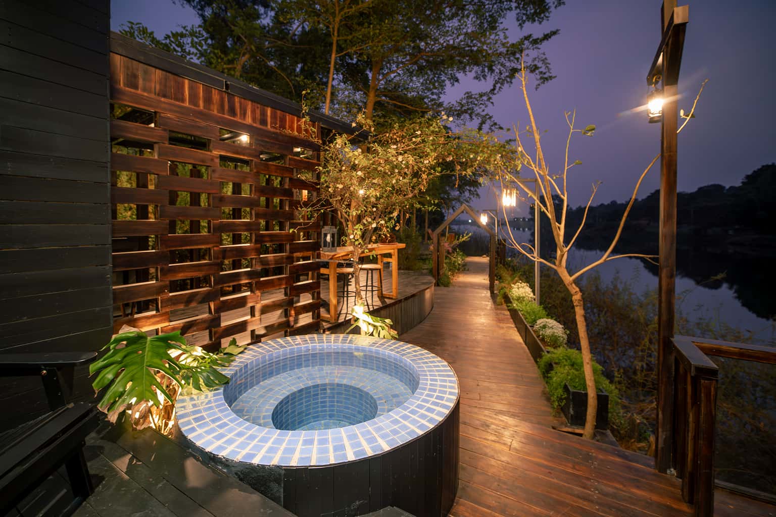 Lime Lakeside tại Lâm Trường, Sóc Sơn — ảnh 2