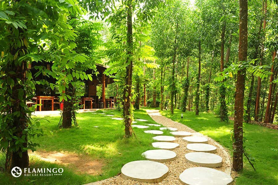 Nhà hàng Charm Palace Flamingo Đại Lải — ảnh 4