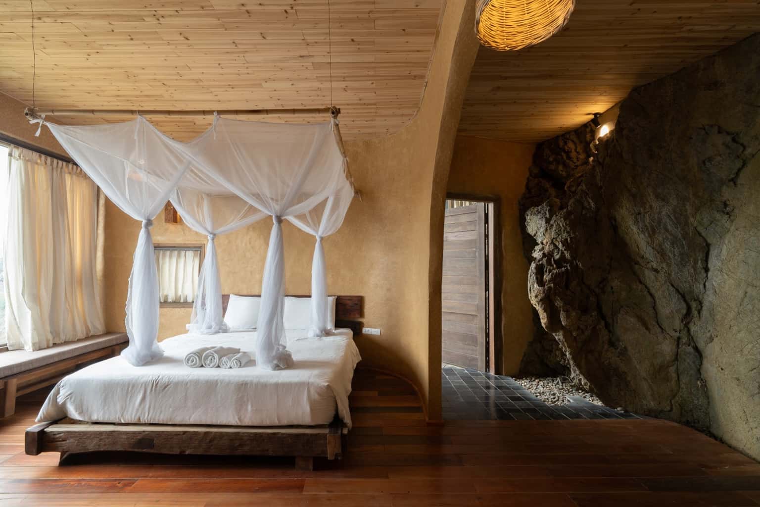 Nhà Rồng (Xoan Retreat) tại Đà Bắc, Hòa Bình — ảnh 1