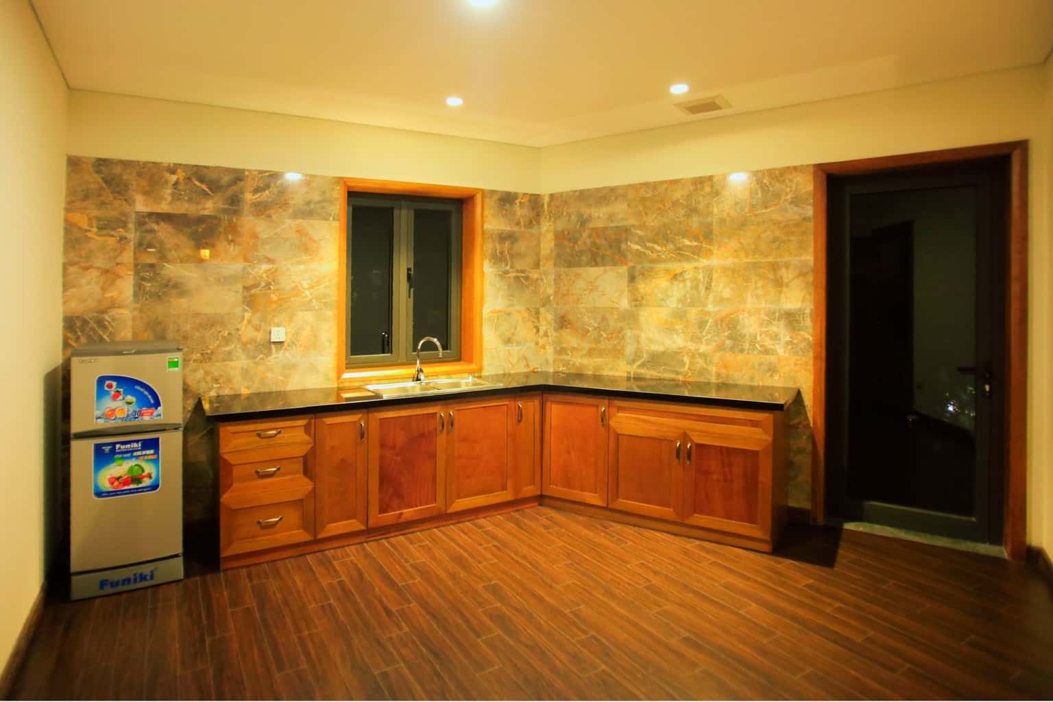 Grand Suite - Serena Kim Bôi, Hòa Bình — ảnh 4