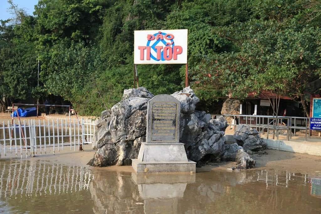 justfly titop island ha long