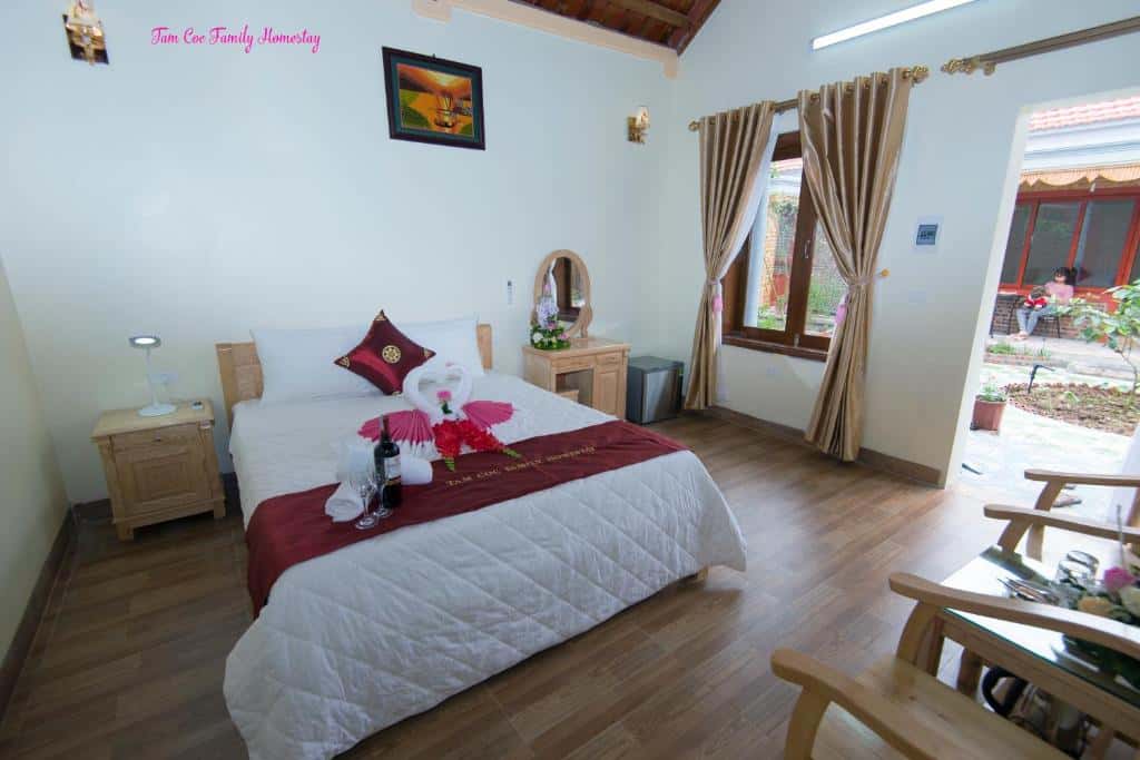 phong deluxe double tam coc family homestay ninh bin