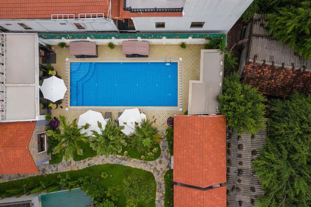 justfly tam coc holiday hotel & villa ninh binh