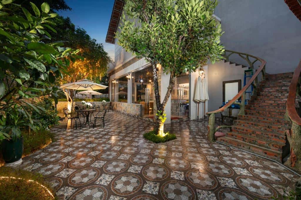 justfly tam coc holiday hotel & villa ninh binh