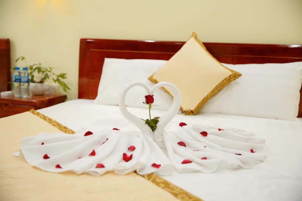 justfly king room hang mua family homestay ninh binh